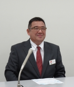 横川社長は、生細胞と有機溶剤を用いる独自のスクリーニング技術であるICOS法についても説明した
